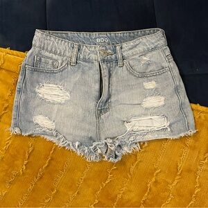 BDG Women's Ripped Jean Shorts - Light Blue